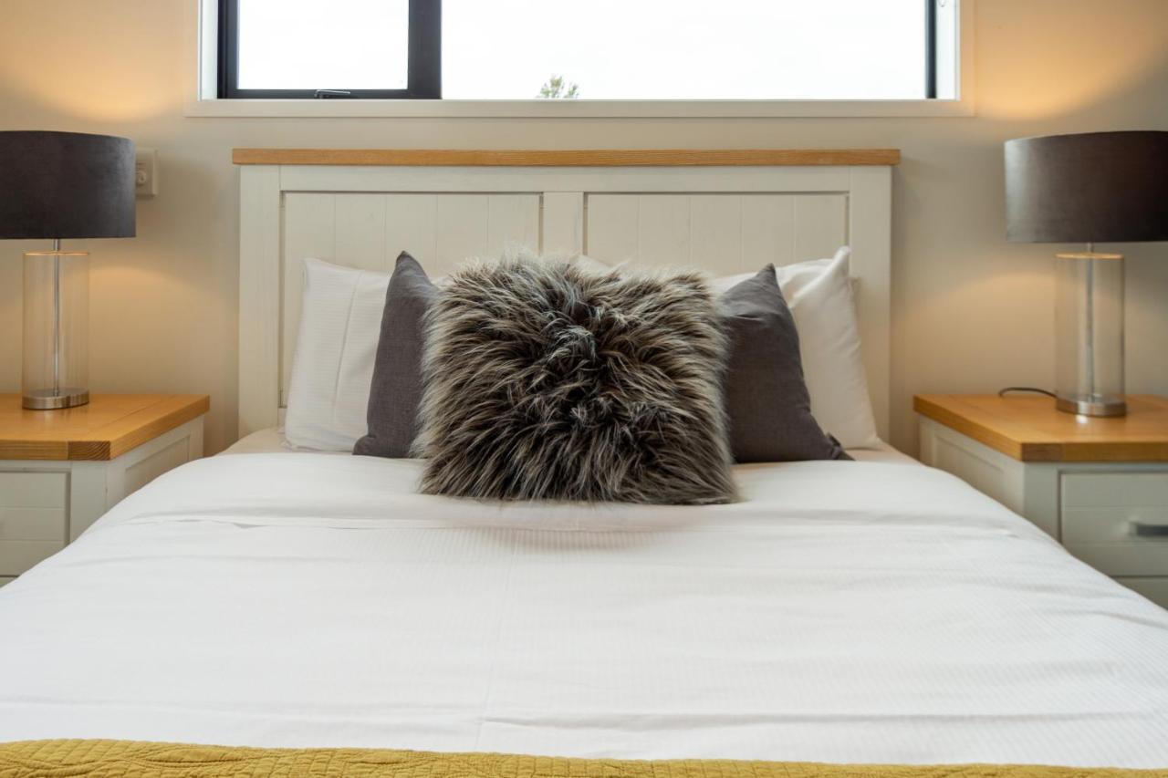 1 Bedroom Central City Escape Christchurch Buitenkant foto