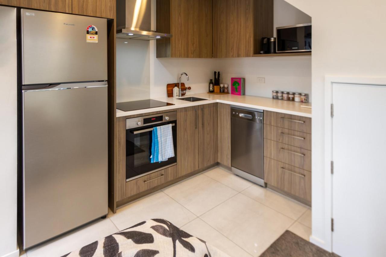 1 Bedroom Central City Escape Christchurch Buitenkant foto