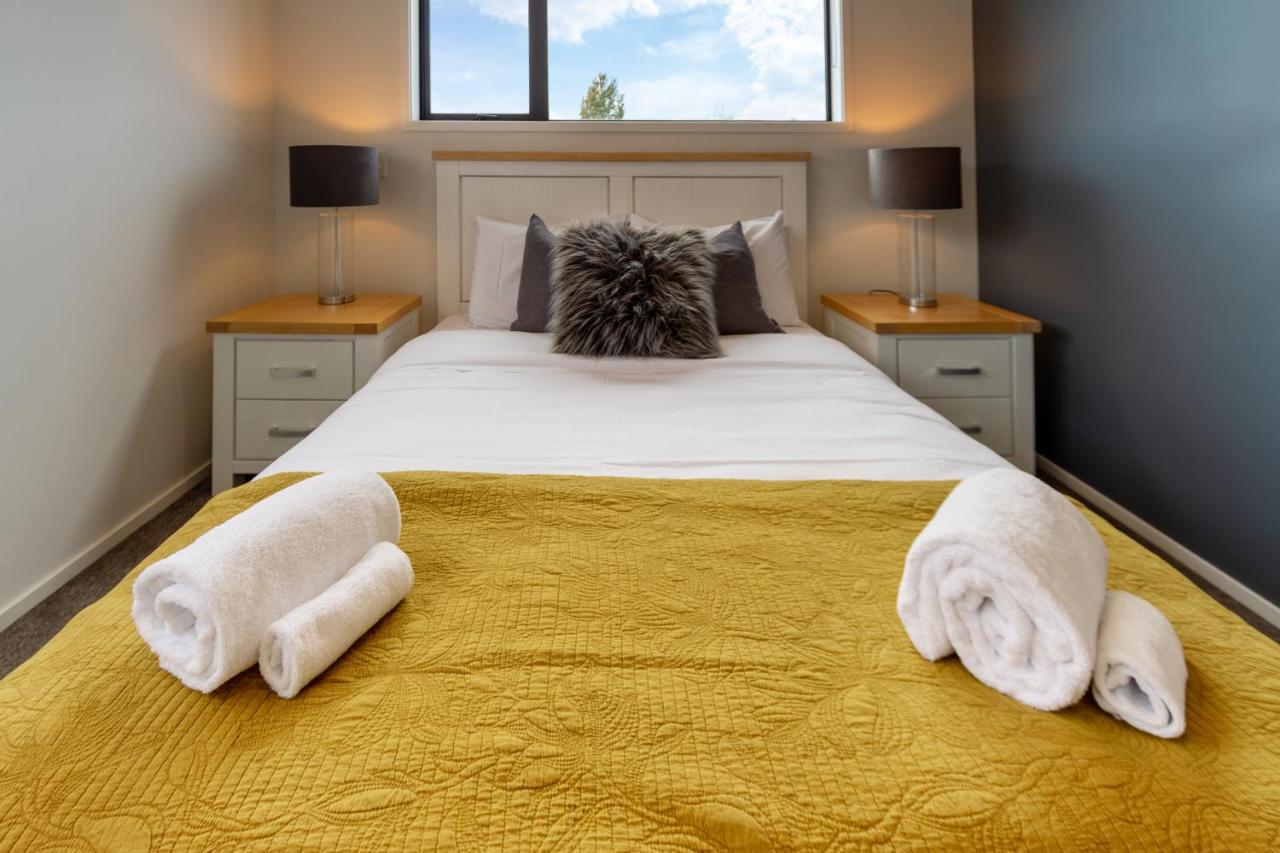 1 Bedroom Central City Escape Christchurch Buitenkant foto